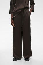 Laden Sie das Bild in den Galerie-Viewer, Olive Pant