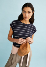 Laden Sie das Bild in den Galerie-Viewer, Shirt Jilaana Fine Stripe