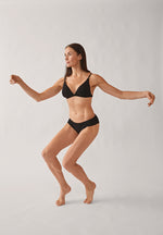 Laden Sie das Bild in den Galerie-Viewer, Hipster Eiraa schwarz