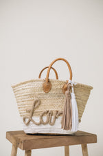 Laden Sie das Bild in den Galerie-Viewer, The Lettering Basket