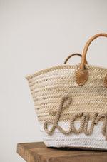 Laden Sie das Bild in den Galerie-Viewer, The Lettering Basket