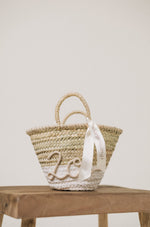 Laden Sie das Bild in den Galerie-Viewer, The Mini Lettering Basket