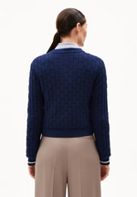 Laden Sie das Bild in den Galerie-Viewer, Strickjacke Juliaanas Structure
