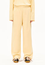 Laden Sie das Bild in den Galerie-Viewer, Iconic Å Ivaara Sweathose Golden Hay
