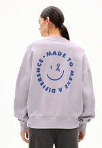 Laden Sie das Bild in den Galerie-Viewer, Sweatshirt Alizaa Difference
