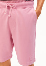 Laden Sie das Bild in den Galerie-Viewer, GMT Dye Shorts 100% Bio-Baumwolle washed Berry
