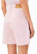 Laden Sie das Bild in den Galerie-Viewer, Jeans Short Thalinaa pink mist
