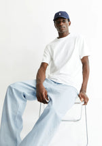 Laden Sie das Bild in den Galerie-Viewer, Maarkos Mid Weight T-Shirt GOTS white
