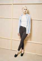 Laden Sie das Bild in den Galerie-Viewer, Skinny Mid Waist Jeans Tillaa claystone
