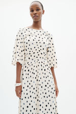 Laden Sie das Bild in den Galerie-Viewer, Dress HenriIW
