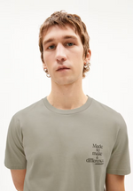 Laden Sie das Bild in den Galerie-Viewer, T-Shirt Jaames Difference
