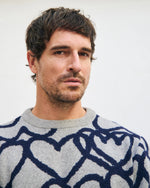 Laden Sie das Bild in den Galerie-Viewer, Strick Sweatshirt Affection
