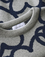 Laden Sie das Bild in den Galerie-Viewer, Strick Sweatshirt Affection
