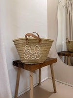Laden Sie das Bild in den Galerie-Viewer, The Bruna Midi Bag

