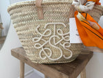 Laden Sie das Bild in den Galerie-Viewer, The Bruna Midi Bag
