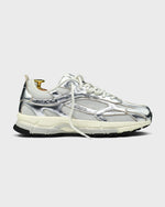 Laden Sie das Bild in den Galerie-Viewer, The Re-Run Pine silver
