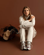 Laden Sie das Bild in den Galerie-Viewer, The Re-Run Pine - Dark Red

