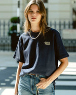 Laden Sie das Bild in den Galerie-Viewer, The Mercer Brand Heavy Tee navy
