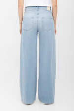 Laden Sie das Bild in den Galerie-Viewer, Wide Leg Jeans
