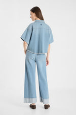 Laden Sie das Bild in den Galerie-Viewer, Jeansbluse Zuri
