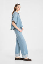 Laden Sie das Bild in den Galerie-Viewer, Jeansbluse Zuri
