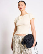Laden Sie das Bild in den Galerie-Viewer, Mini Rib Shirt Ren Buttermilk
