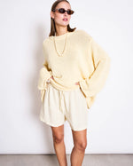 Laden Sie das Bild in den Galerie-Viewer, Jumper Sona buttermilk GOTS
