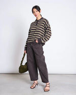 Laden Sie das Bild in den Galerie-Viewer, Knit Polo Sweater Etta Zartbitter
