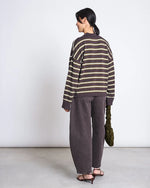 Laden Sie das Bild in den Galerie-Viewer, Knit Polo Sweater Etta Zartbitter
