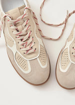 Laden Sie das Bild in den Galerie-Viewer, Tb.490 Rife Grain Cream Leather Sneaker
