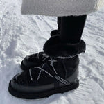Laden Sie das Bild in den Galerie-Viewer, Winterboots Blurred Black
