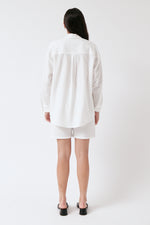 Laden Sie das Bild in den Galerie-Viewer, Caracas Shirt White
