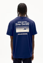 Laden Sie das Bild in den Galerie-Viewer, Shirt Maarkos L. Free Swim

