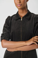 Laden Sie das Bild in den Galerie-Viewer, Dress Eyvor
