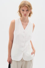 Laden Sie das Bild in den Galerie-Viewer, Leinen Weste Farida Pure White
