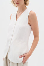 Laden Sie das Bild in den Galerie-Viewer, Leinen Weste Farida Pure White
