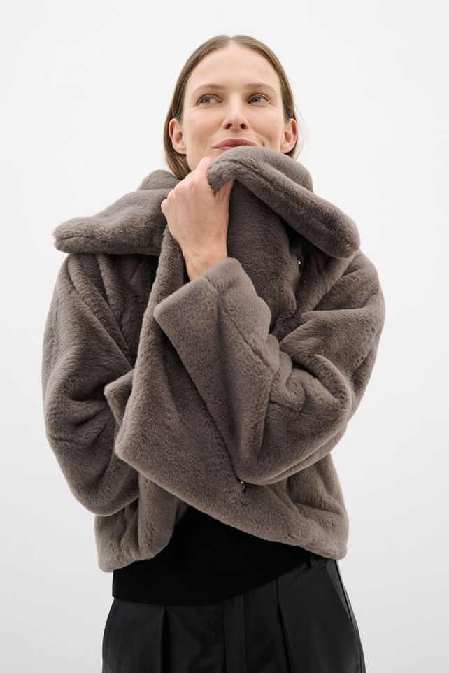 Short Coat Yobo