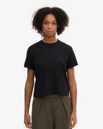 Laden Sie das Bild in den Galerie-Viewer, Organic Boxy Crop Tee - Deep Black
