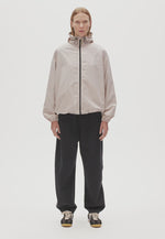 Laden und Abspielen von Videos im Galerie-Viewer, Windbreaker Jacke aus 100% Tencel - Lyocell
