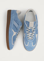 Laden Sie das Bild in den Galerie-Viewer, Sneaker tb.490 Rife Kornblumenblau
